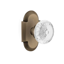 Cottage Short Plate With Crystal Meadows Knob In Antique Brass