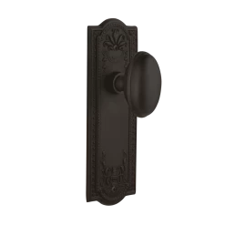 Meadows Long Plate With Homestead Knob In Oil-Rubbed Bronze