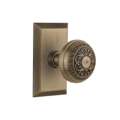 Studio Short Plate With Egg & Dart Knob In Antique Brass