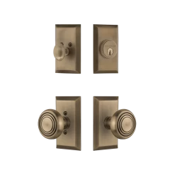 Studio Entry Set With Deco Knob In Antique Brass