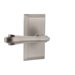 Studio Short Plate With Fleur Lever In Satin Nickel