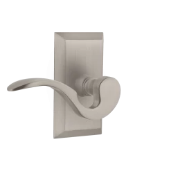 Studio Short Plate With Manor Lever In Satin Nickel